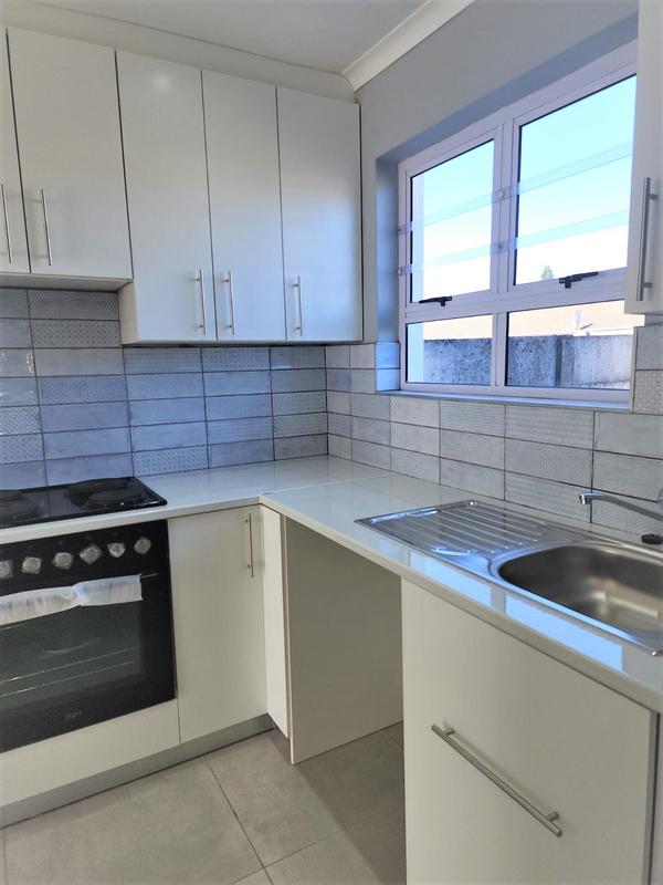 2 Bedroom Property for Sale in Lotus River Western Cape